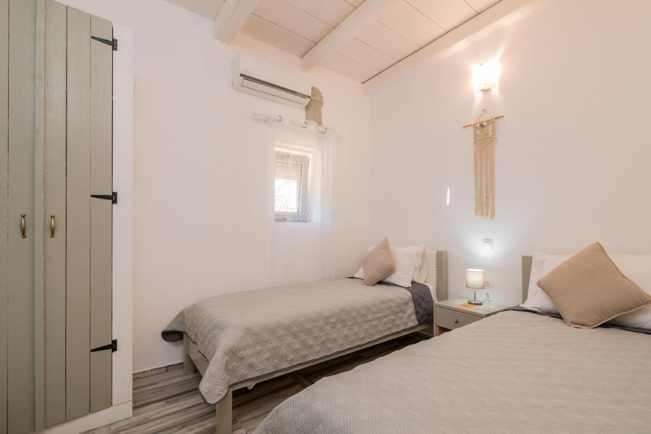 Villa Daniela - Private Pool And Serene Location, By Zantewize Korithion Ngoại thất bức ảnh